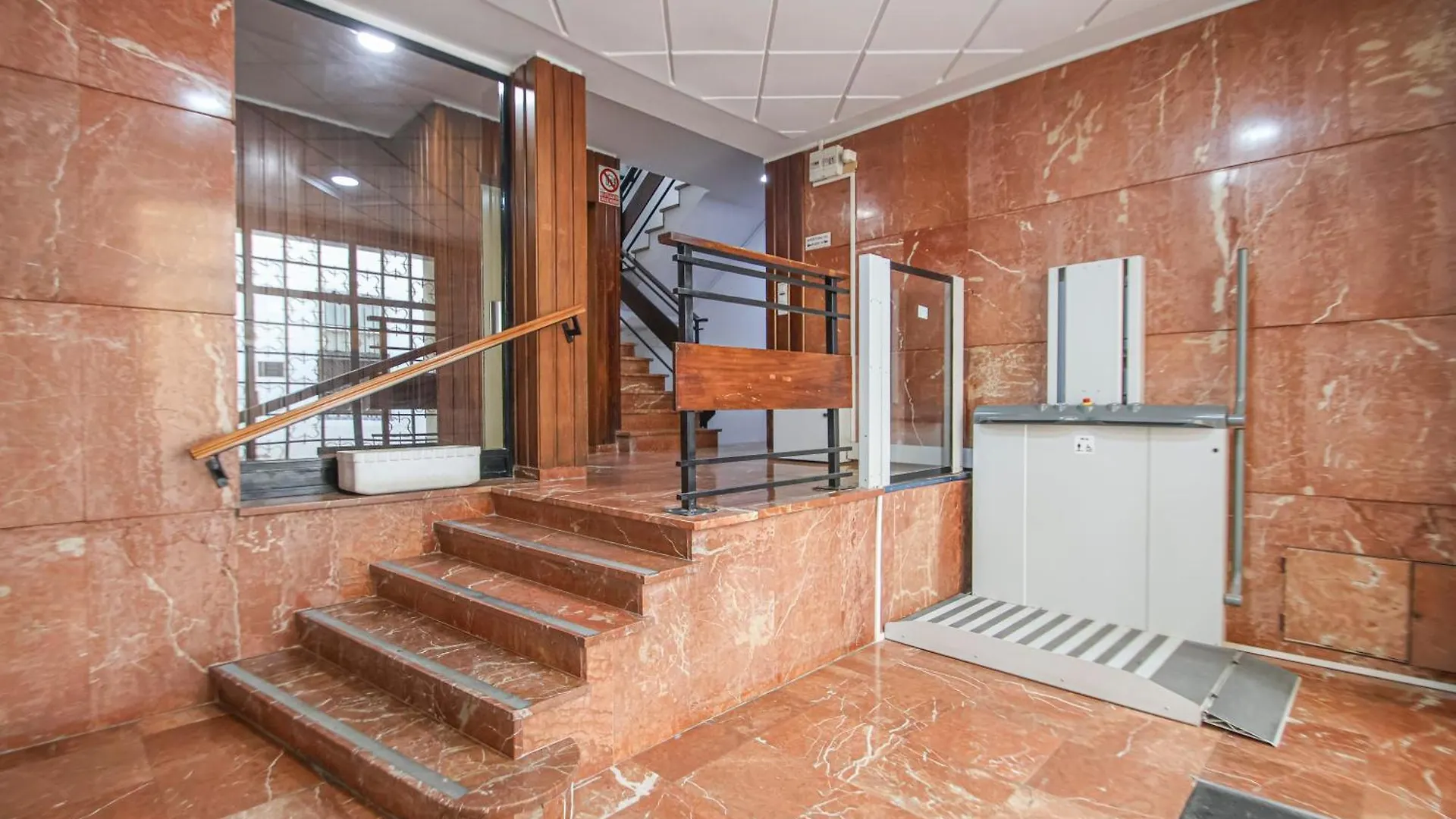 Luxurious & Spacious 4Br Apt Next To Cathedral Seville